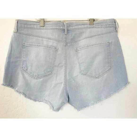L’Agence Women's Size 26 Audrey Mid Rise Cut Off Denim Shorts - Picture 5 of 7